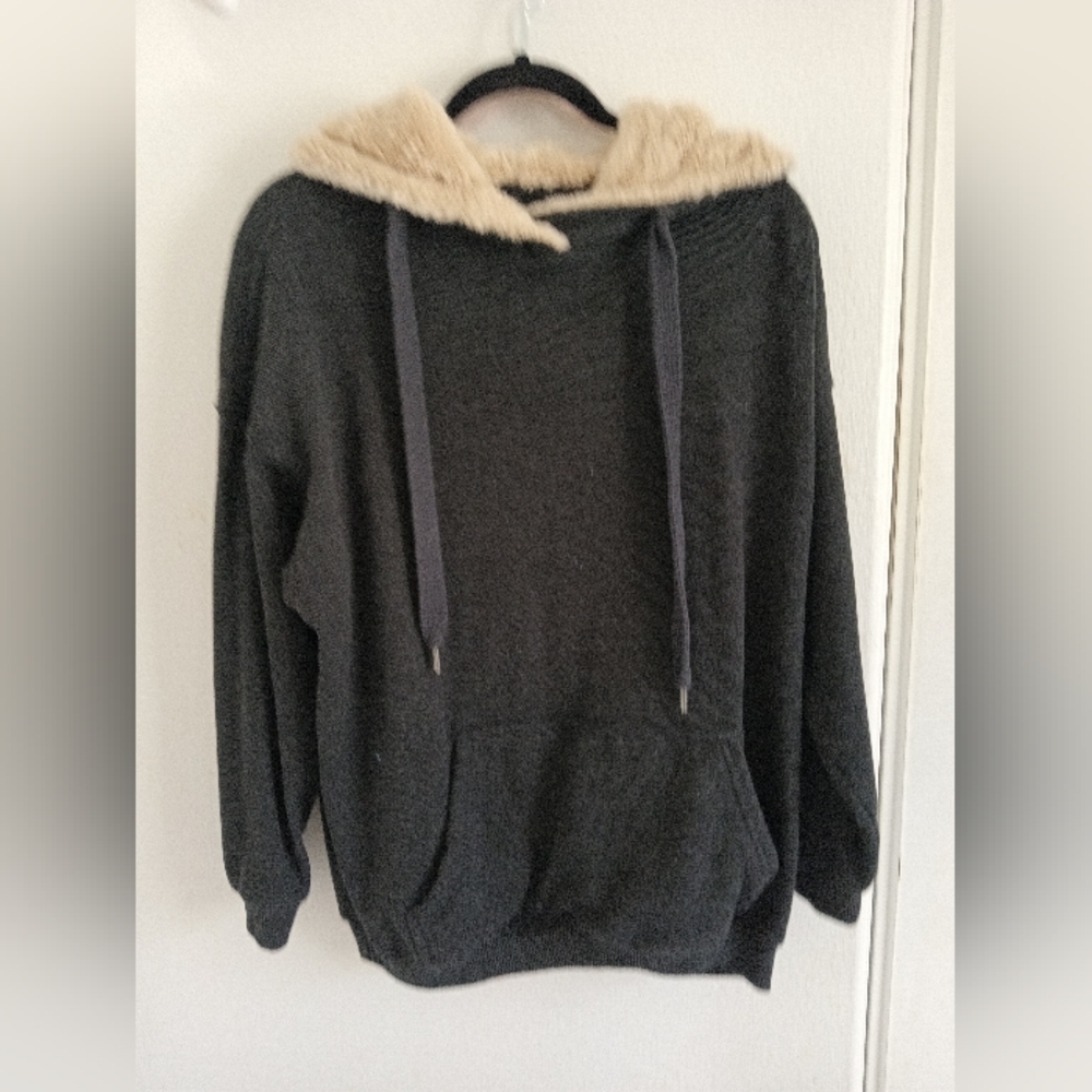 Aerie Charcoal Gray Hoodie with Cream Fur Lining